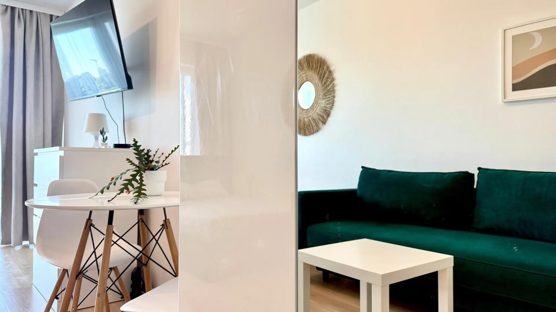 Studio III Przy Parku Reagana Blisko Plazy غدانسك